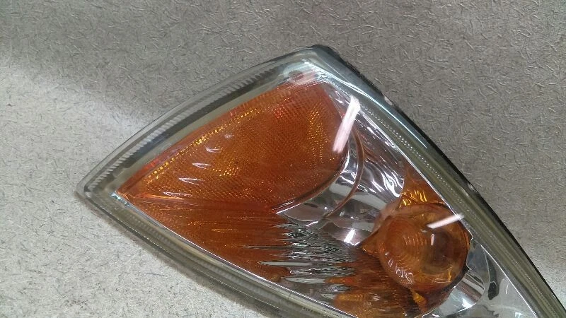 Luz marcadora de estacionamiento señal de giro izquierda para conductor compatible con 00-02 Chevrolet Cavalier K42 Foto 2 de 4