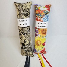 Small Catnip Kicker Kitten Cat Toys 2 Beige/Tan With Cats, Floral Flowers