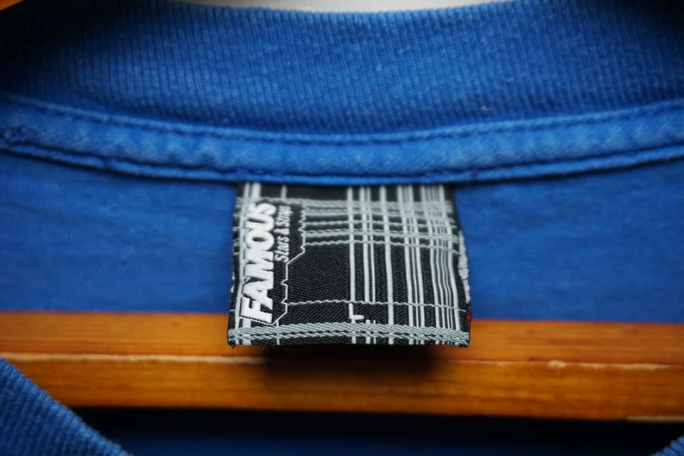 Vintage Famous Stars and Straps T Shirt Large Blue Skate Grunge Hip Hop Rap Y2K - image 4 of 4