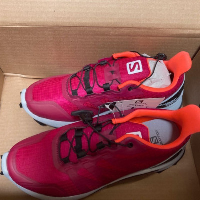 Salomon Supercross Pink Women s 5.5 Hiking Trail Shoes NEW WITH TAG