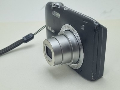 Nikon Digital Camera Coolpix S2800 20.1MP Black Charger Memory