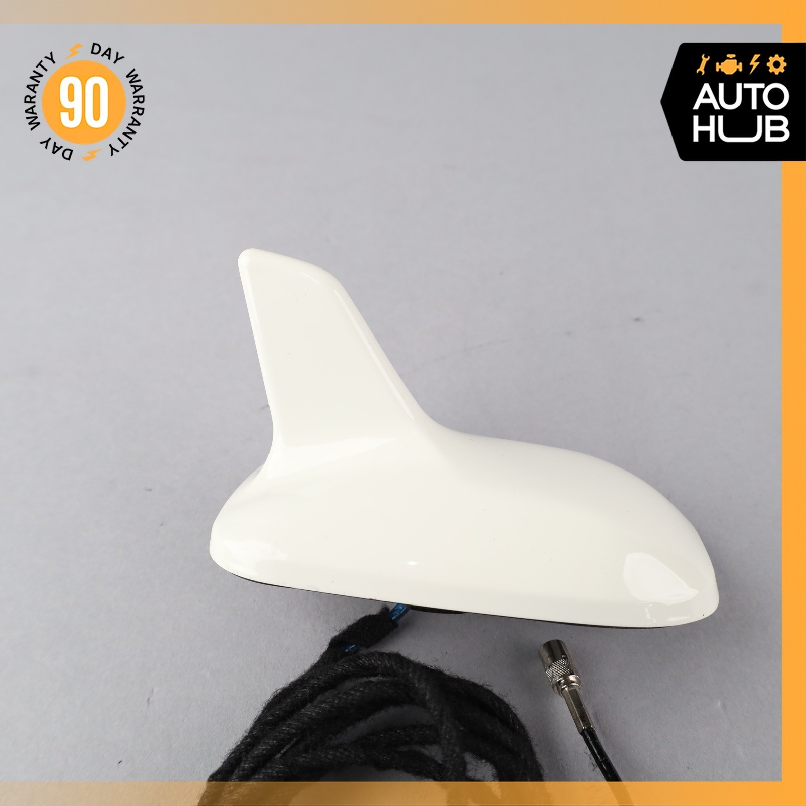08-18 Maserati GranTurismo M145 Top Roof Shark Fin Antenna GPS Radio OEM 45k