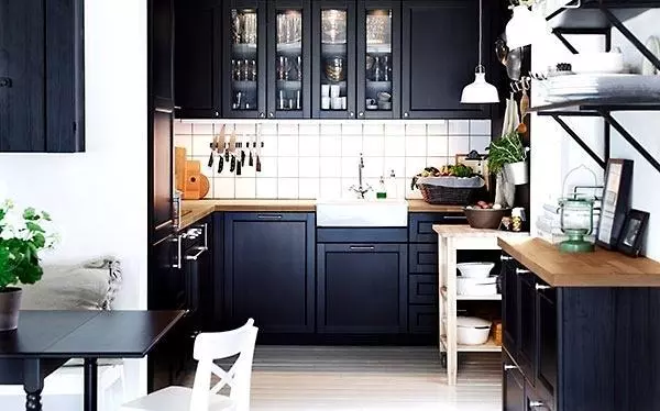 Sektion kitchen outlet