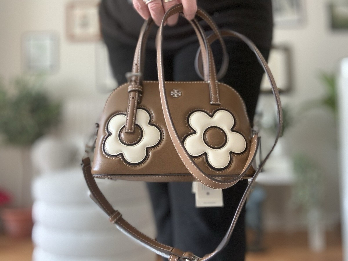 バッグ Tory Burch  Emers on Round Crossbody Tory Burch Emerson Round Crossbody Bag Black – Balilene