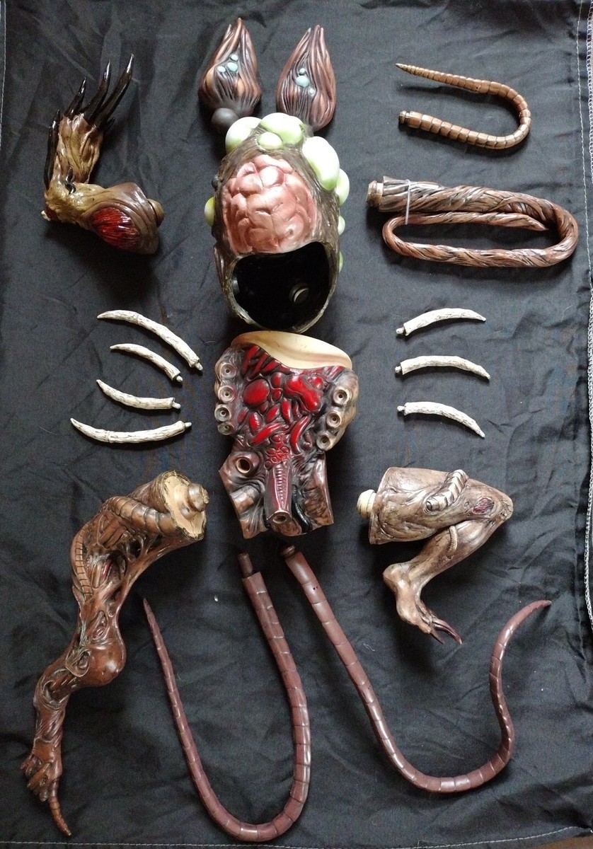 T-3 T3 Nemesis MINT COMPLETE! Type 3 Moby Dick Resident Evil Lot