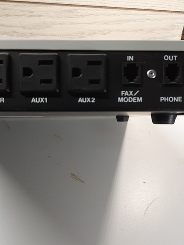 Micro Innovations Relocatable Power Taps Model PC-40F - TESTED + working - Picture 8 of 11
