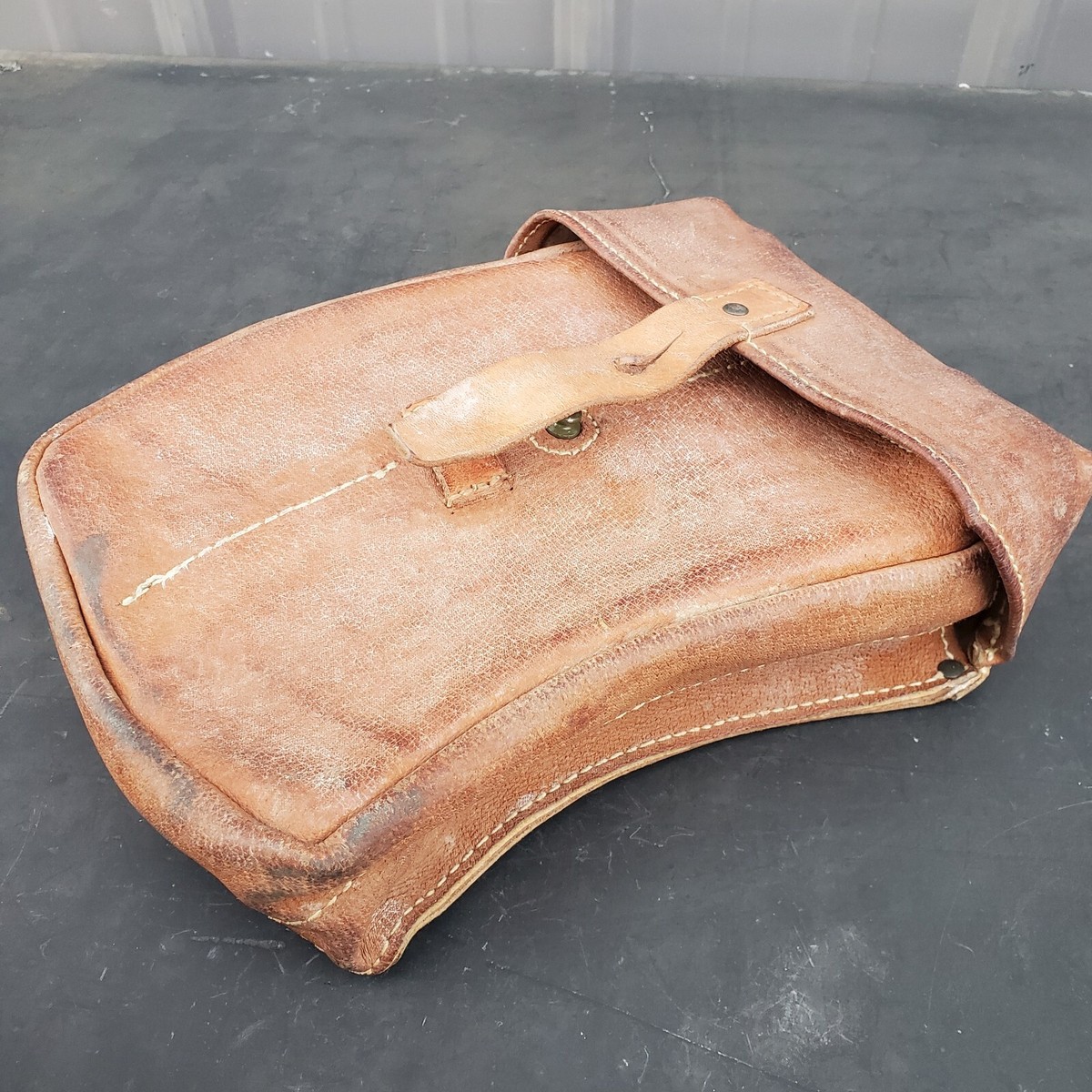 Czech VZ58 Leather 4-Cell Magazine Pouch Vintage Combloc CZ