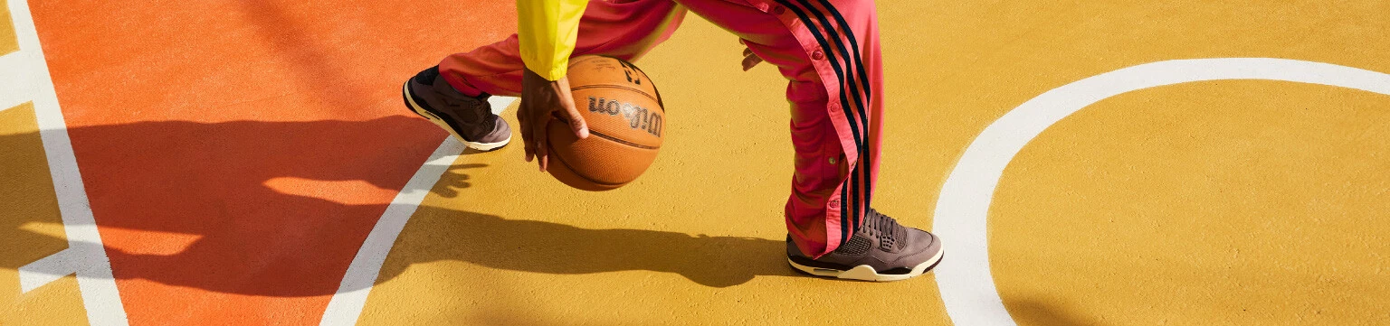 Wejdź na szczyt w sneakersach