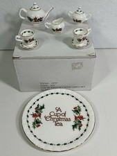 A Cup of Christmas Tea Miniature China TEA SET Teapot Cups 10 pcs Tom Hegg 1995