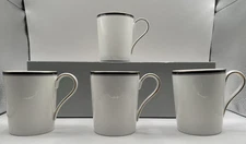Christopher Stuart Bone China 1006 / 415 Royal Black Mug Set Of 4 White Gold