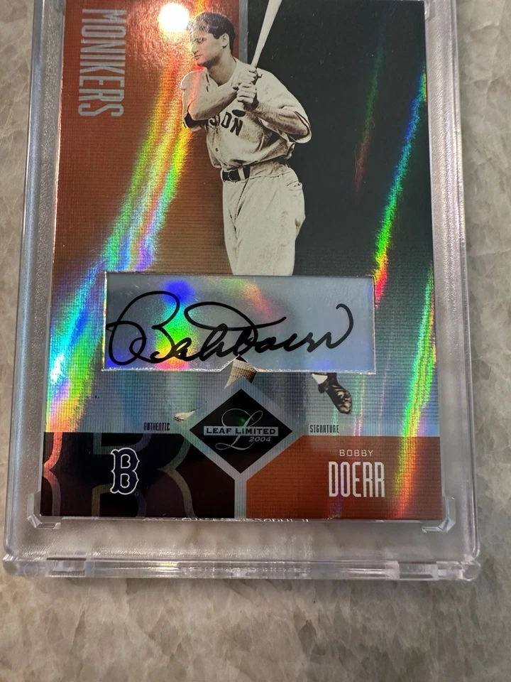 Leaf Limited 2004 Bobby Doerr Monikers Auto Gold Boston Red Sox/100 SP Tarjeta Salón de la fama Foto 2 de 4