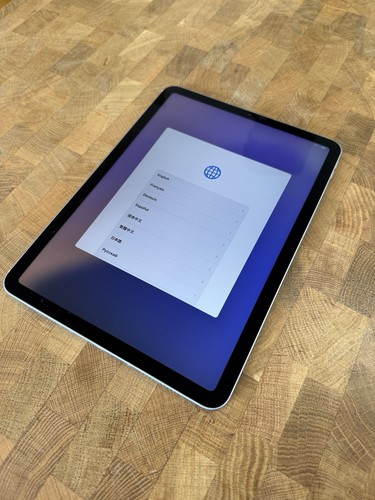Apple iPad Air 4th Generation 10.9" A2072 2020 WIFI + Cellular, Space Grey - Picture 2 of 21