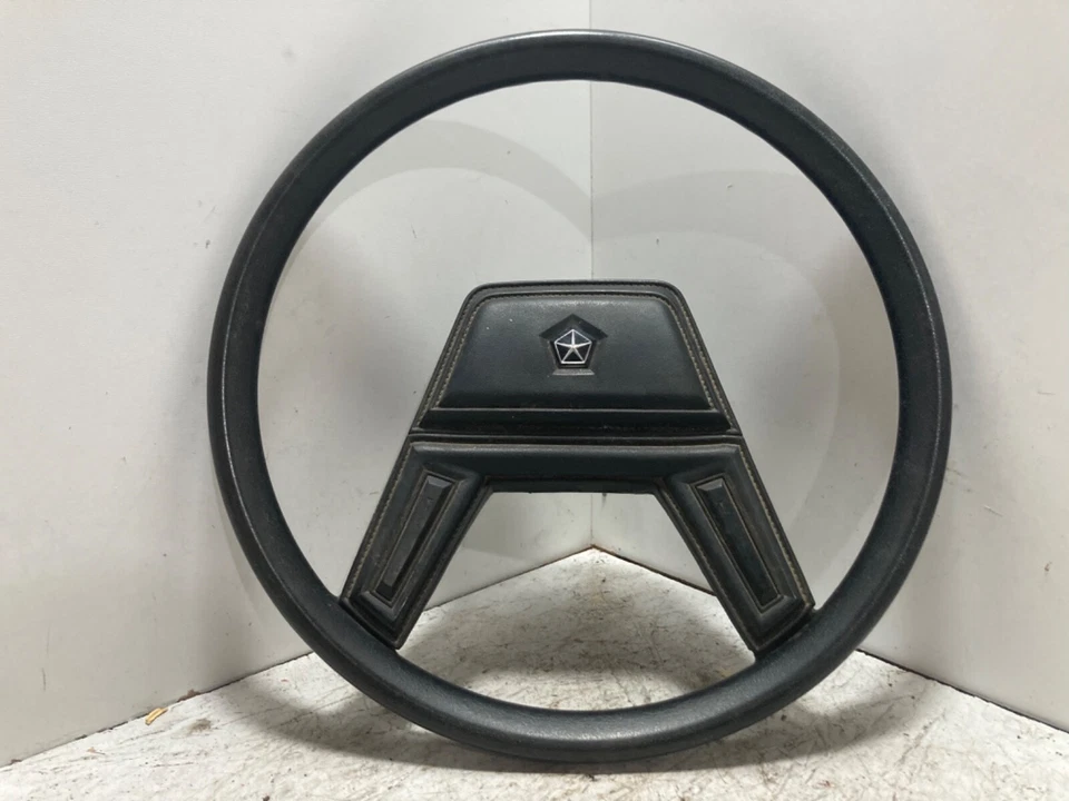 84-89 Dodge Ram Truck Volante Ram Cargador Lebaron OEM Foto 4 de 4