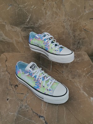 tie dye converse platform