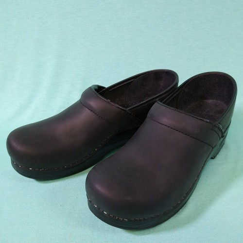 Womens 11.5-12 / EU 42 Dansko Professional Clog Black Leather Comfort - Picture 2 of 9