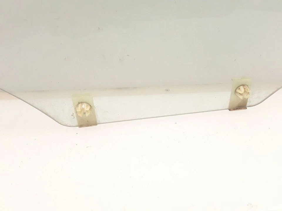 Suzuki Forenza Daewoo Chevrolet Nubira berlina 2005 puerta delantera derecha ventana cristal Foto 2 de 4