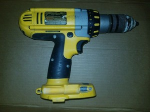 **FOR PARTS ONLY** Dewalt DC930 14.4V XRP 1/2" Hammer Drill/Driver | eBay