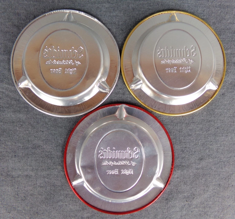 3 ceniceros de aluminio Schmidt's Of Philadelphia Light Beer de colección + abrebotellas Foto 3 de 4