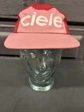 CIELE Athletics GOCap Comp Century Sz  S/M Coolmatic Plus Pink/Red UPF 50+