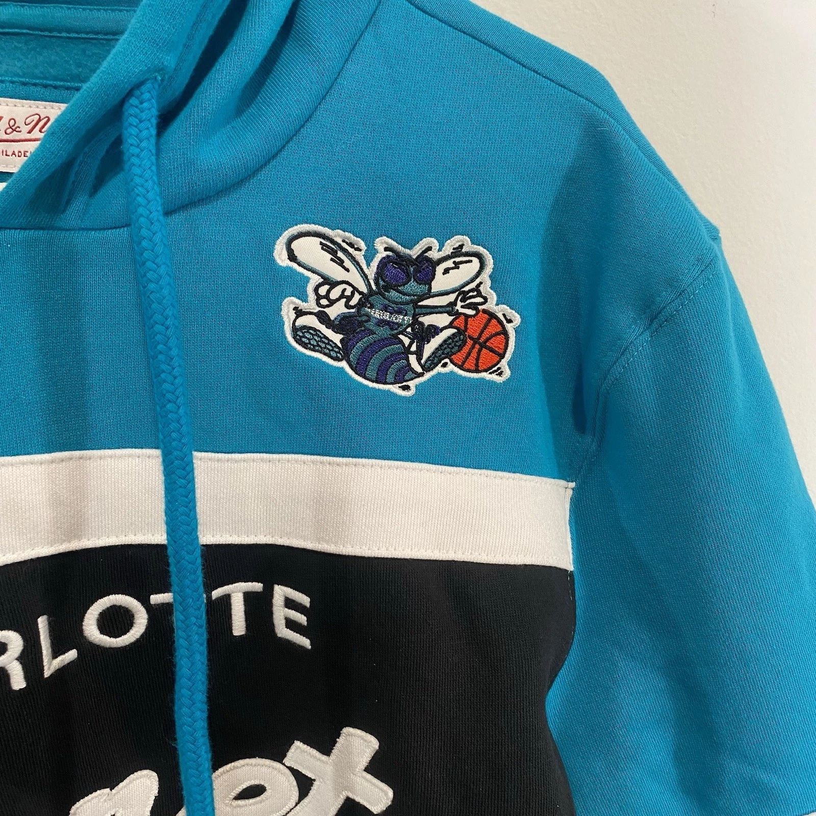 Mitchell & Ness Teal Black Charlotte Hornets Head Coach Pullover Felpa con Cappuccio Uomo M