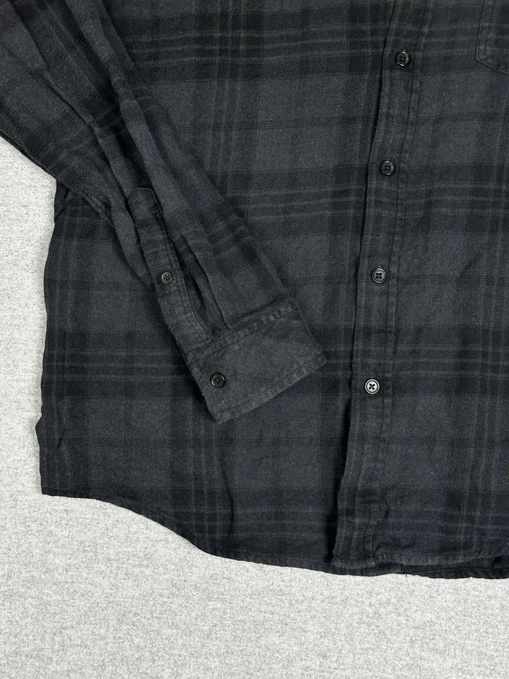 Rails Shirt Mens Medium Black Gray Plaid Button Up Long Sleeve Flannel Casual - Image 4 of 4
