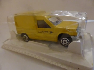 Renault express la poste majorette 233 - Photo 1/4