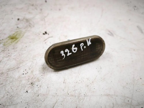 VW CADDY III Furgon 2KA, 2KH, 2CA, 2CH Kotflügelblinker vorne links 34649544