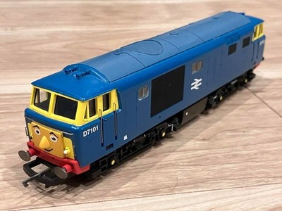 Hornby Thomas and Friends OO Gauge R9097 Diesel D7101 Bear Train