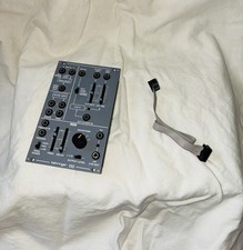 Behringer 150 Ring Mod / Noise / S&H / LFO Eu...