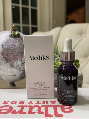 MEDIK8 Hydr8 B5 Intense Serum. Full Size, 1 oz/30 ml.