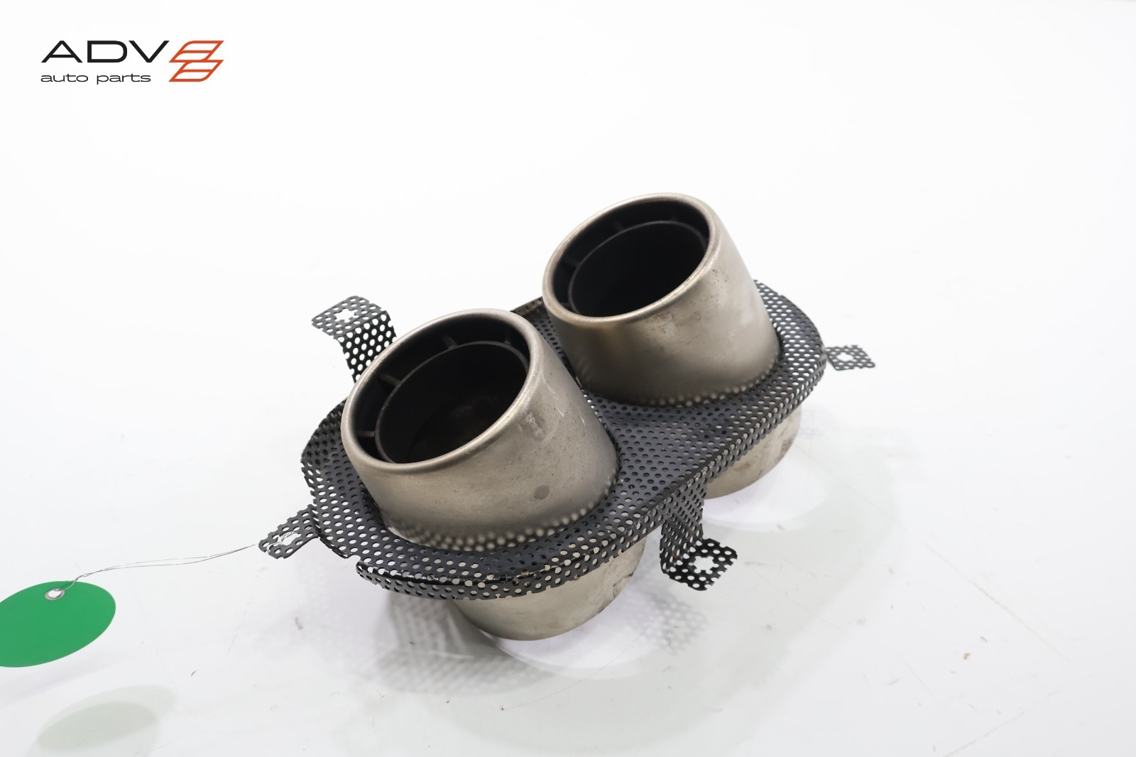 2015-2018 FERRARI CALIFORNIA T REAR RIGHT SIDE EXHAUST MUFFLER TIP TAIL PIPE OEM