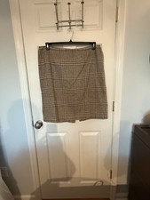 Talbots Women's Vintage Tan/Navy/Burgundy Plaid Wool Pencil Classic Skirt 18W