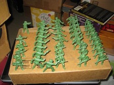 50 Vintage Lido U.S. Army Soldiers in 1/32 scale