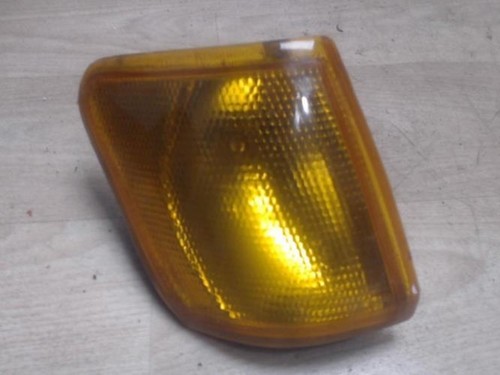 Optique Avant Droit (feu/clignotant) Pour Ford Fiesta 3 Phase 1 - Pièce D'occasion En Bon état