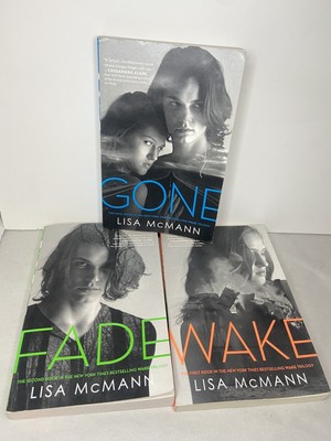 Lisa McMann book lot of 3 Wake Trilogy complete series Fade Gone Paperback