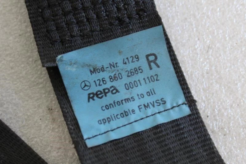 1981 1982 1983 1984 1985 MERCEDES 300SD W126 CINTURÓN DE SEGURIDAD DELANTERO DERECHO 1268602685 Foto 3 de 4