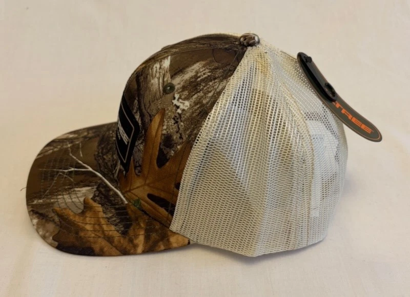 GENUINE Realtree Camo and mesh Baseball cap Adjustable - Image 3 of 4