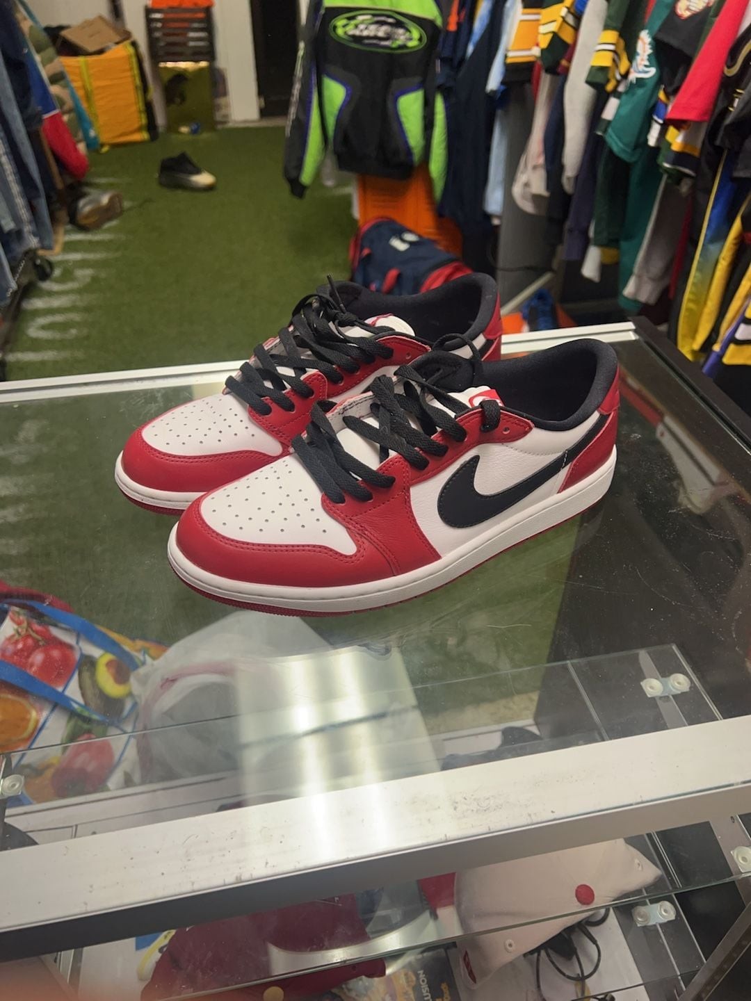 Nike Air Jordan 1 Low OG Chicago Size 10.5