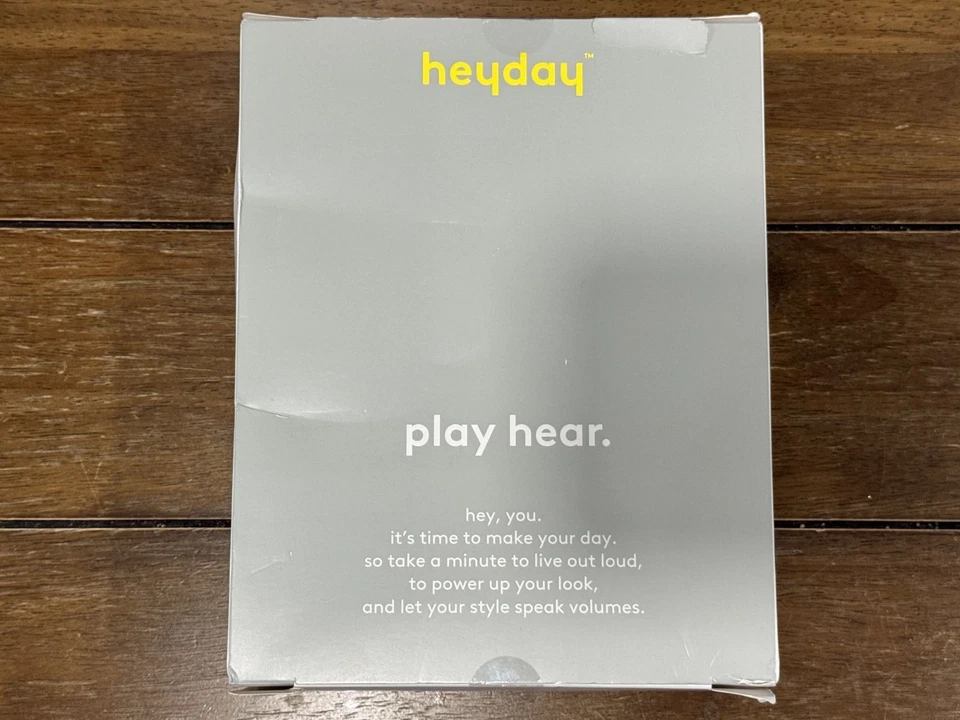 Auriculares con cable Heyday, funda para auriculares Heyday, soporte para brillo de labios Case Mate, h Foto 3 de 4