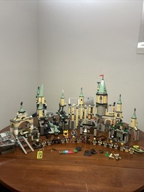 HUGE LEGO Harry Potter Lot 4709 4701 4730 4714 4712 4735 & 20 Minifigures