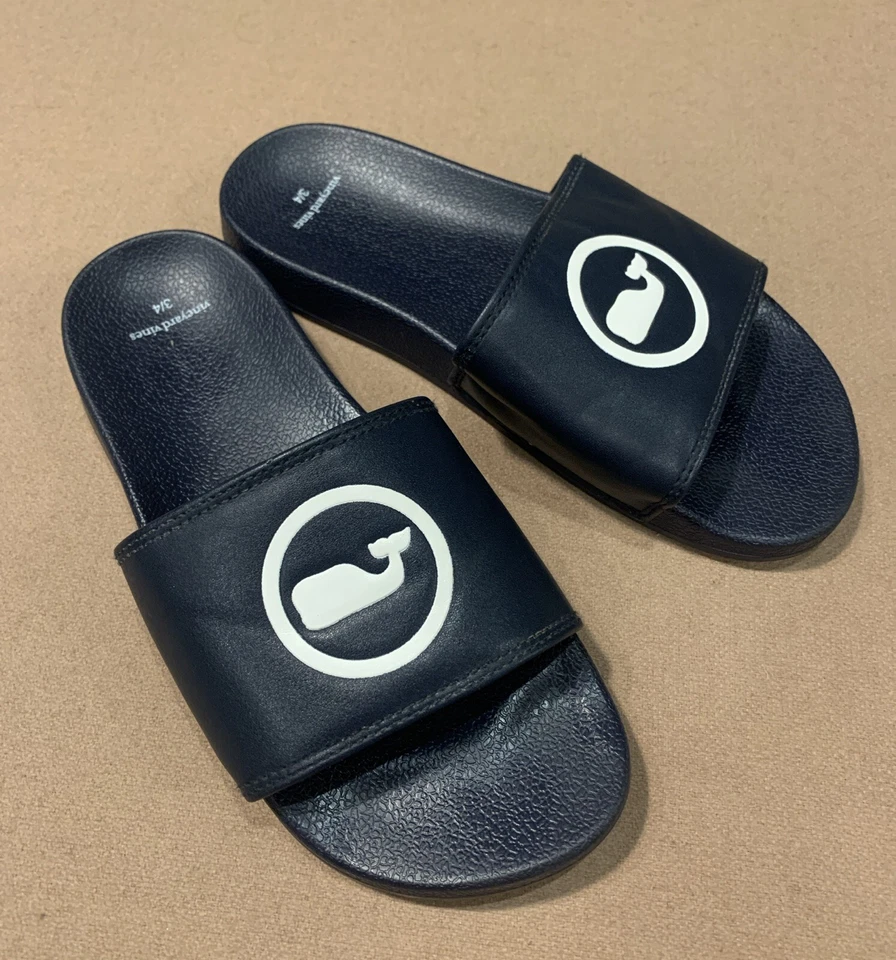 Vineyard Vine Boys Whale Dot Pool Slides Size 3-4 - Image 2 of 4