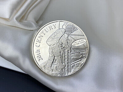 1 tr oz .999 Silver Art Rd Details about   Millenium 2000 20th Century Man Walks on the Moon