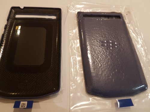 Coque arrière cuir Blackberry Porsche P9983 P'9983 NEUVE ORIGINALE - porte batterie - Photo 2 sur 9