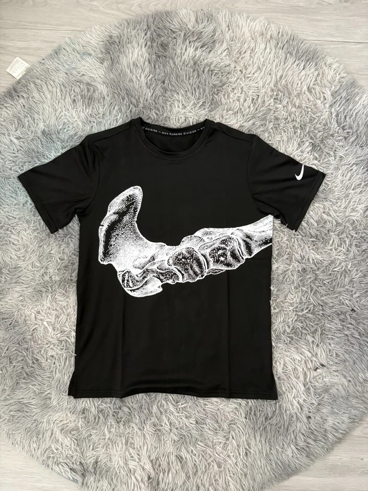 T-shirt Nike Running Division - Photo 1/4