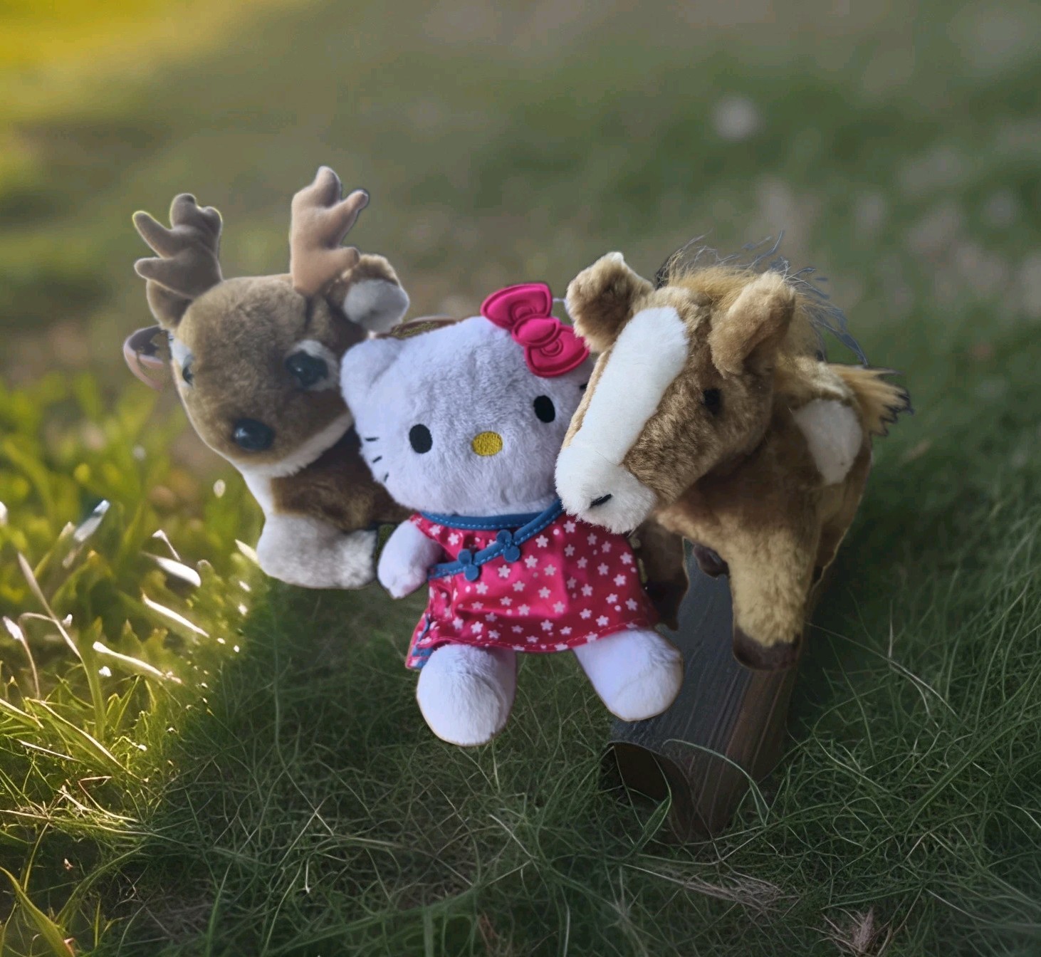 PELUCHE LOTTO 3 PEZZI HELLO KITTY CERBIATTO PONY  MG01