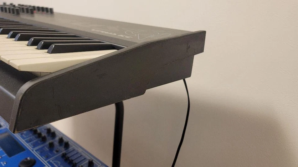 ACCESS Virus KC 61-key Virtual Analog Synthesizer - Image 3 of 4