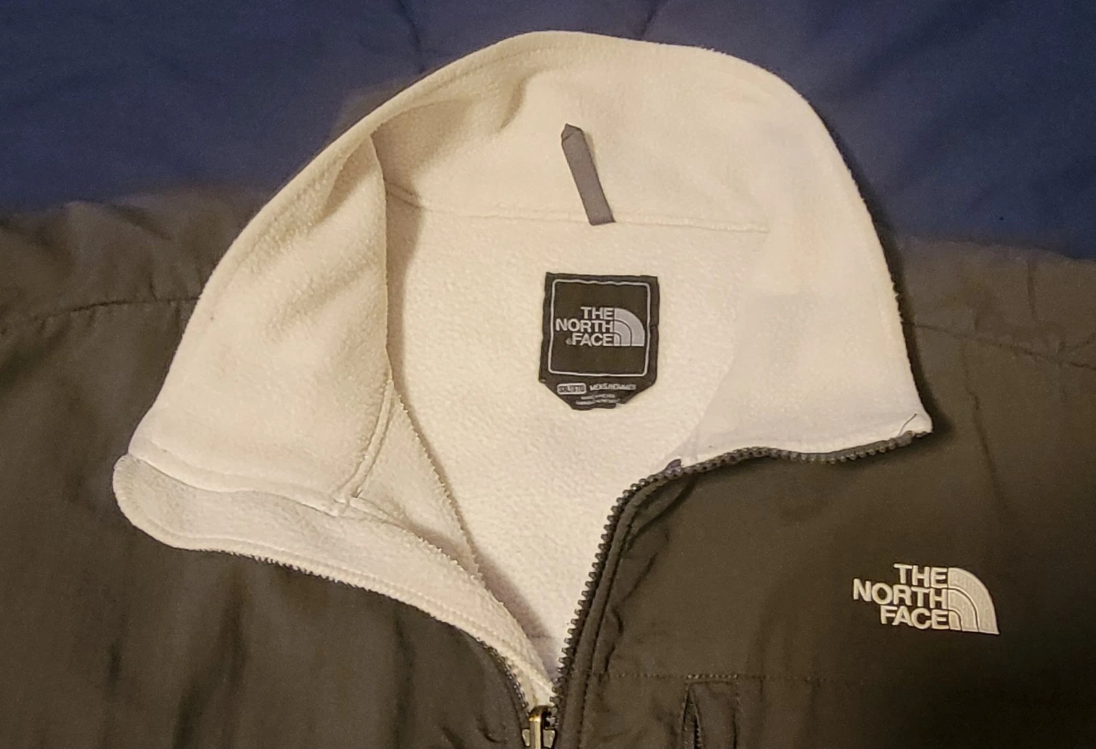 Hard To Find White The North Face Retro Denali Jacket 3XL - product detail image 5