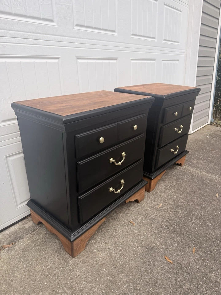 Mesitas de noche / Mesas auxiliares Foto 3 de 4