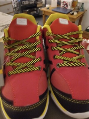 Ein neues Paar Mädchen Regatta Hyper Trail Neon Sprint Outdoor Sport Trainer Wasser