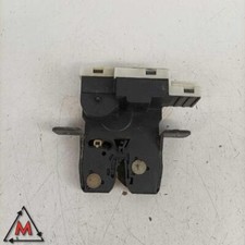 Porte arrière et accessoires Nissan PRIMERA